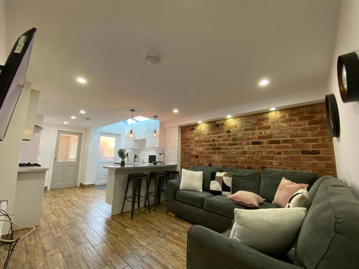 Nice Living Serviced Accommodations 2 Ковентри Экстерьер фото