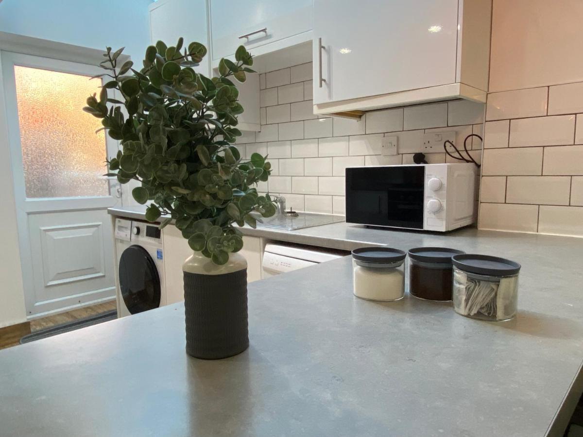 Nice Living Serviced Accommodations 2 Ковентри Экстерьер фото