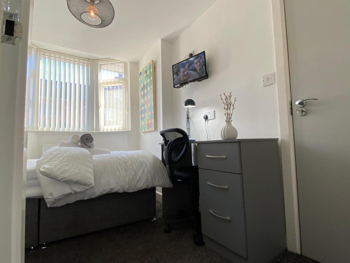 Nice Living Serviced Accommodations 2 Ковентри Экстерьер фото