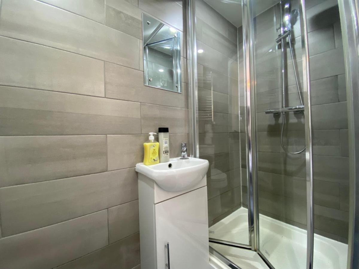 Nice Living Serviced Accommodations 2 Ковентри Экстерьер фото